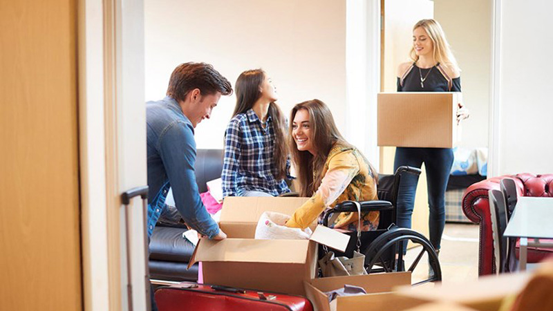 5 things no one tells you about moving out of home